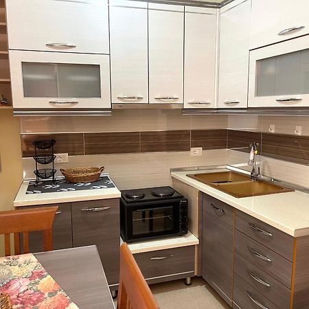סרנדה Melina Apartments מראה חיצוני תמונה