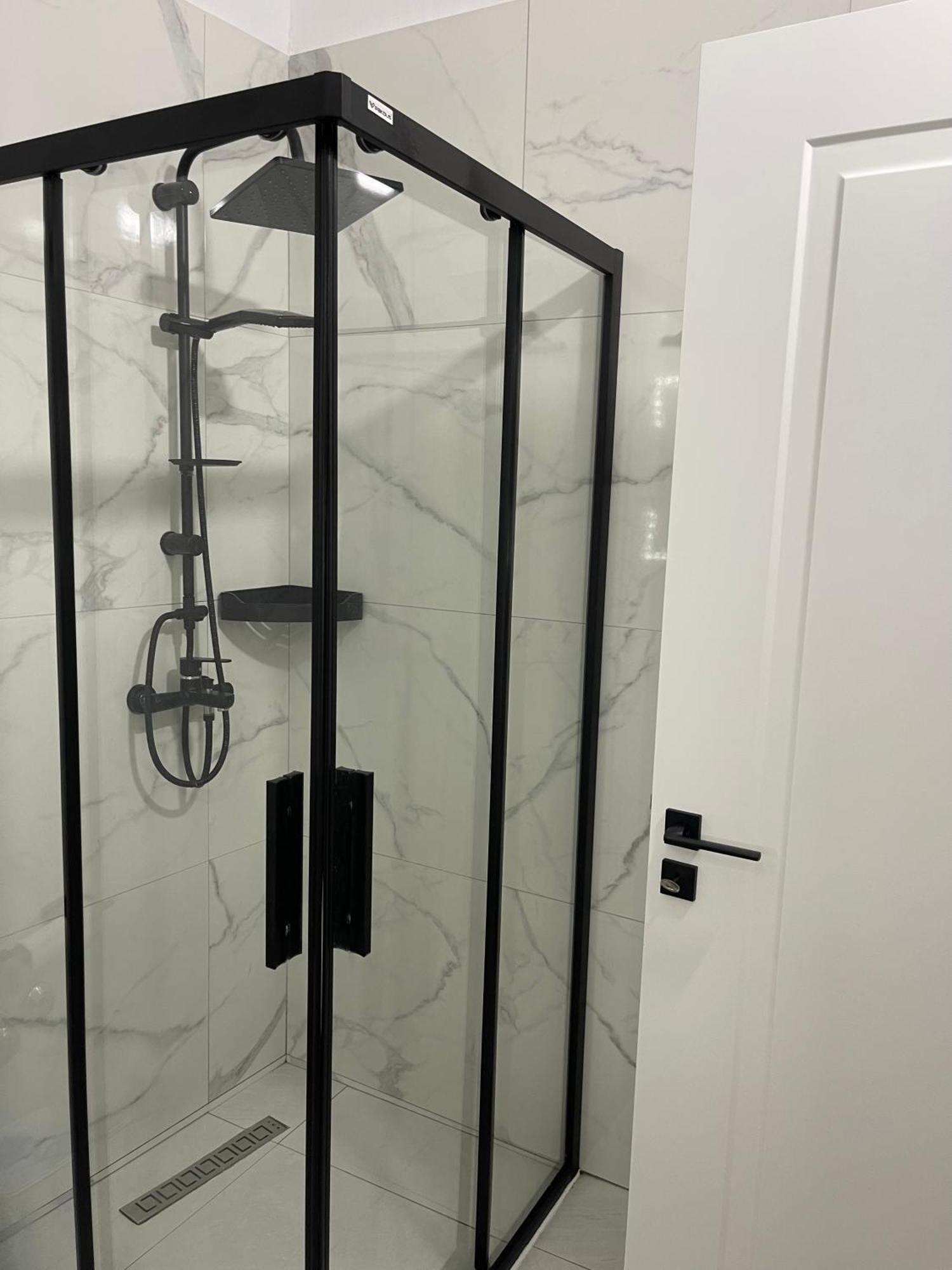 סרנדה Melina Apartments מראה חיצוני תמונה
